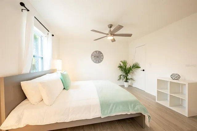 $319,900 | 1690 40th Street South, St. Petersburg, FL 33711