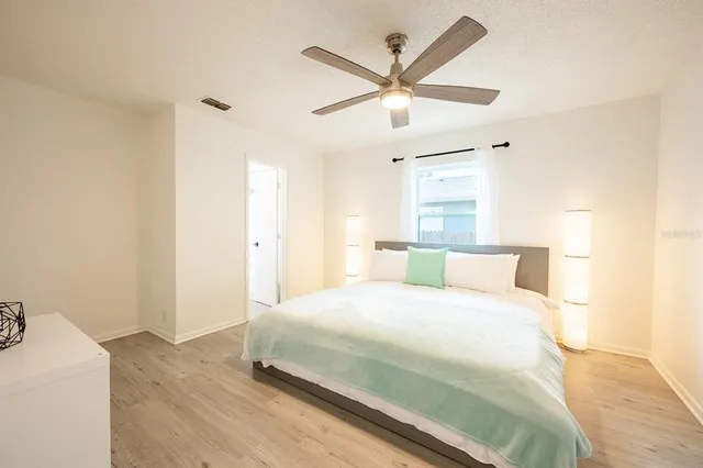 $319,900 | 1690 40th Street South, St. Petersburg, FL 33711