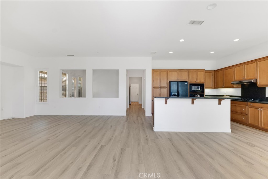 23815 Balsa Court Valencia, CA 91354 - Photo 10 of 63