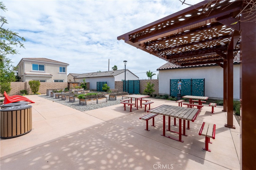202 Bonita Lane Rialto, CA 92376 - Photo 41 of 43 a outdoor space with patio lots of furniture