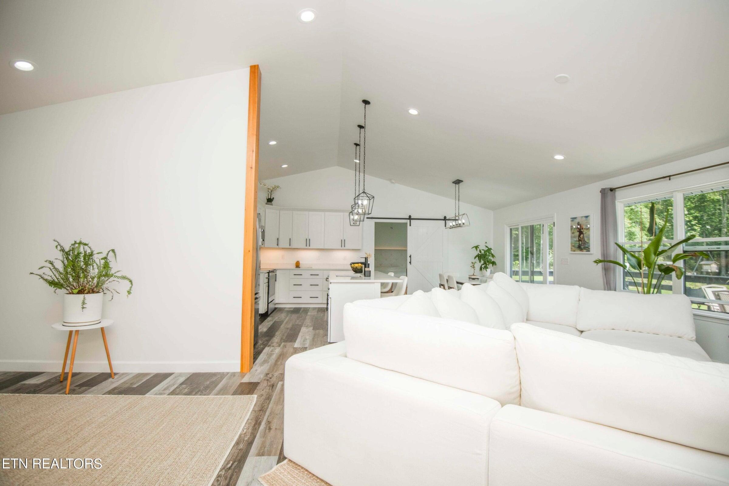 126 Homestead Hollow Road Lancing, TN 37770 - Photo 19 of 60 19