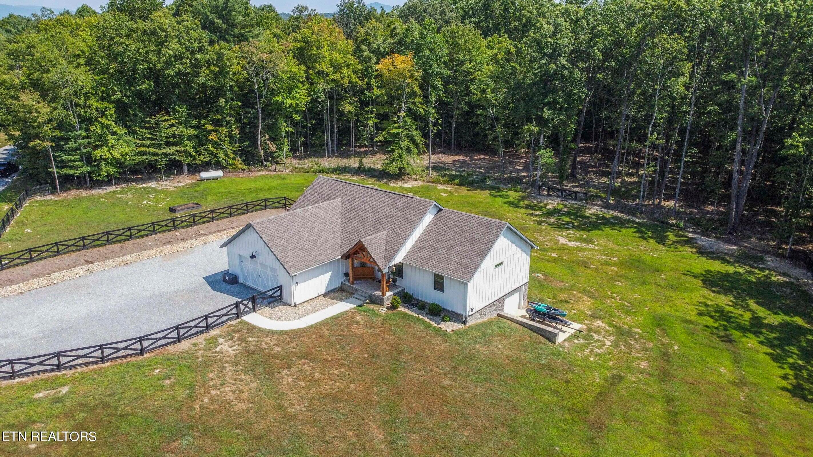 126 Homestead Hollow Road Lancing, TN 37770 - Photo 43 of 60 43