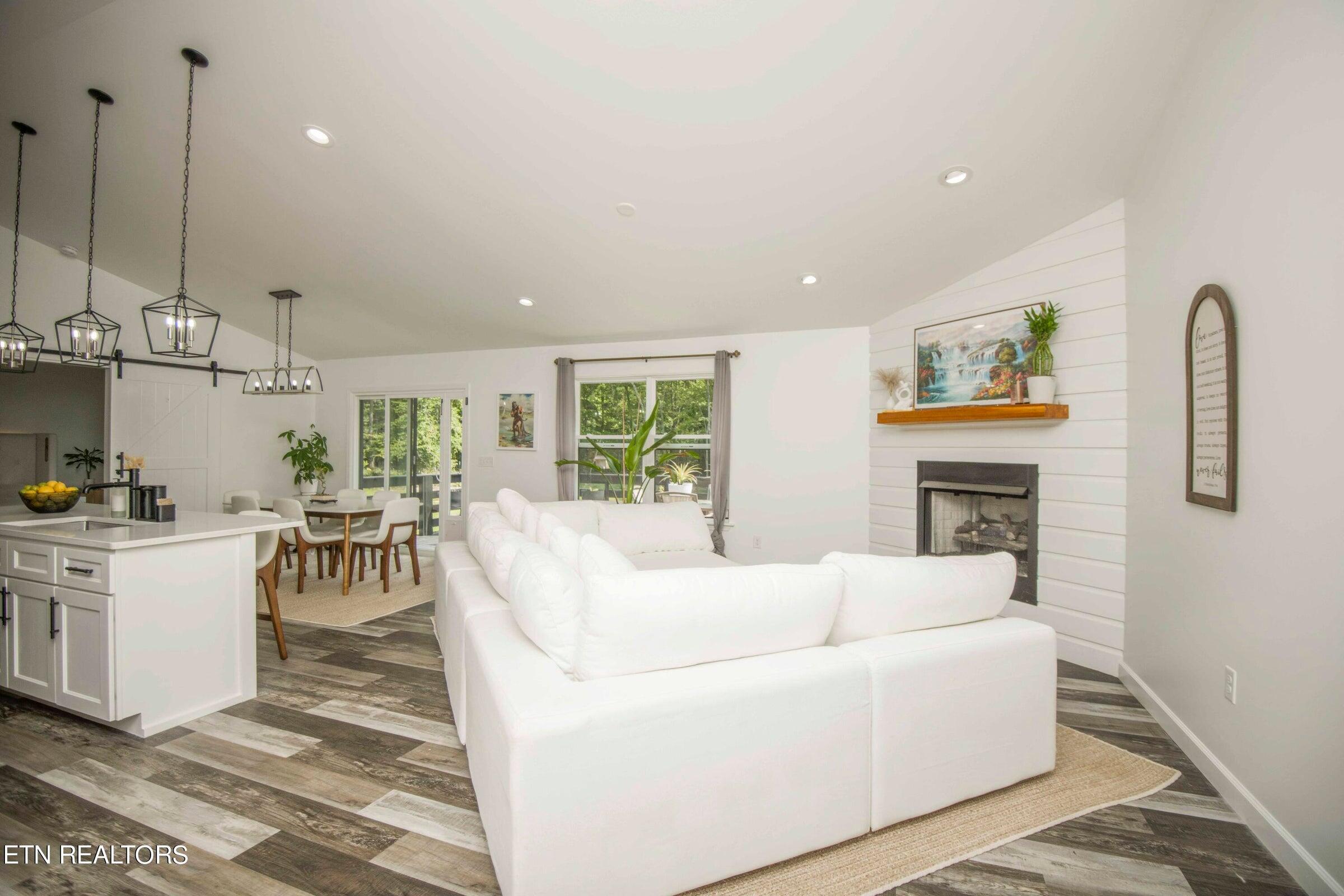 126 Homestead Hollow Road Lancing, TN 37770 - Photo 7 of 60 7