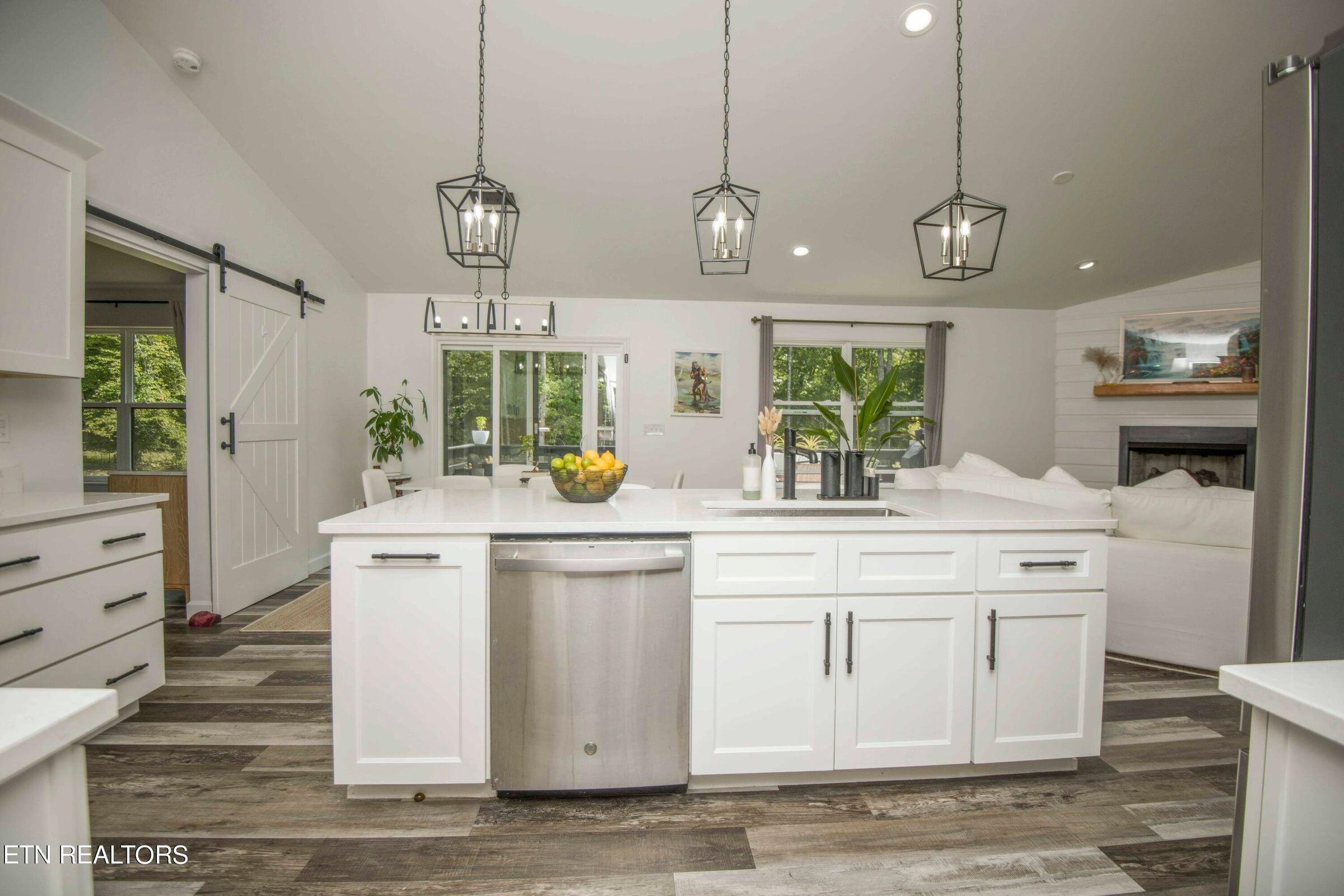 126 Homestead Hollow Road Lancing, TN 37770 - Photo 9 of 60 9