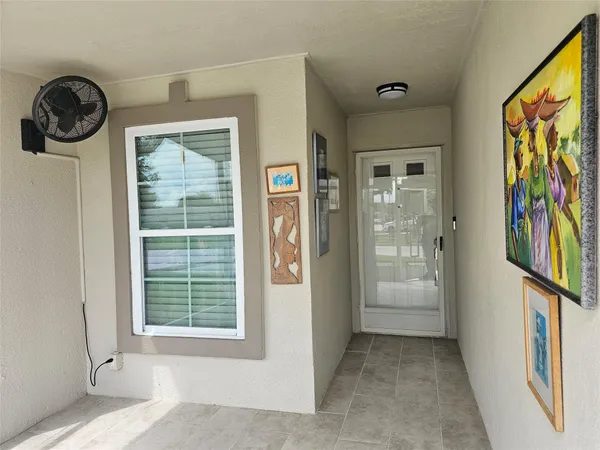 $2,400 | 9245 Flynn Circle, Unit 8, Boca Raton, FL 33496