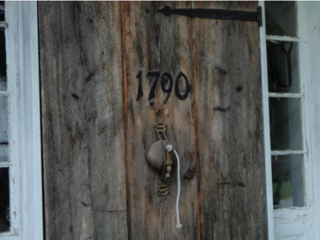 111 Town House Road New Hampton, NH 03256 - Photo 3 of 10 Gallery Image 3