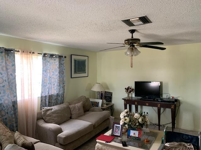 5808 Lime Road West Palm Beach, FL 33413 - Photo 9 of 26 IMG_3799
