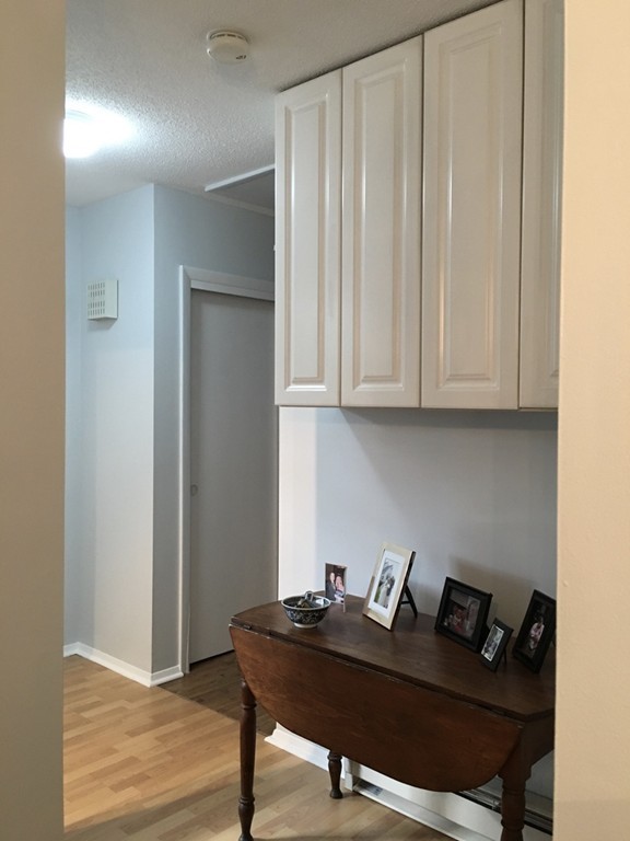 1 Round House Road, Unit 1 Bourne, MA 02532 - Photo 11 of 11 a view of a workspace with furniture