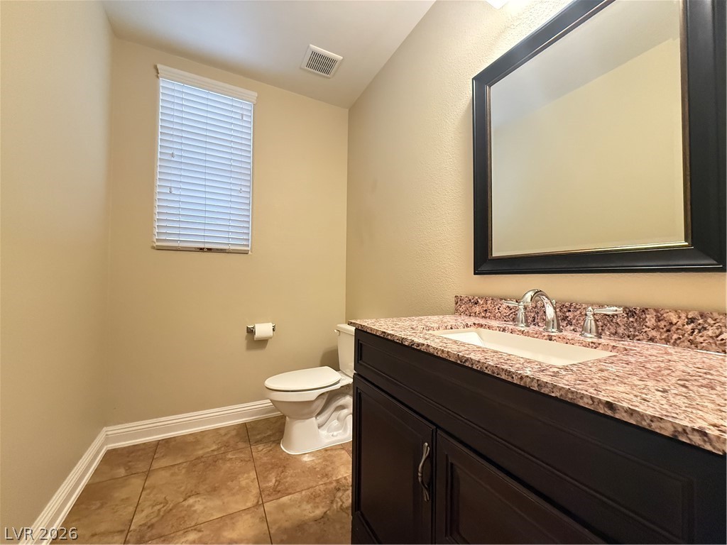 116 Augusta Course Avenue Las Vegas, NV 89148 - Photo 13 of 40 Downstairs Half Bath