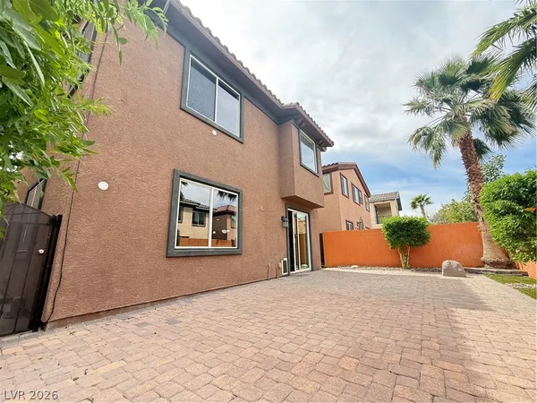 $2,350 | 116 Augusta Course Avenue, Las Vegas, NV 89148