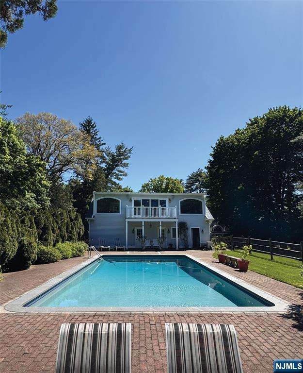 11 Lower Cross Road Saddle River, NJ 07458 - Photo 31 of 35