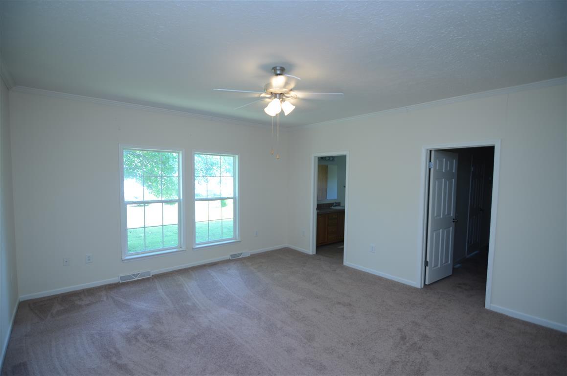 5660 Dixie Plantation Road Hollywood, SC 29449 - Photo 12 of 21 masterbedroom