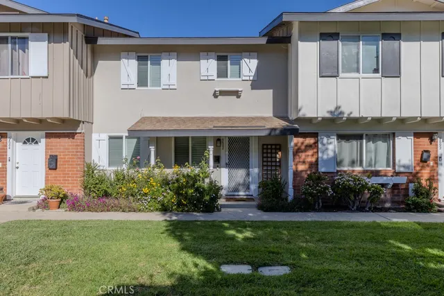 $3,400 | 9688 Durham Drive, Huntington Beach, CA 92646