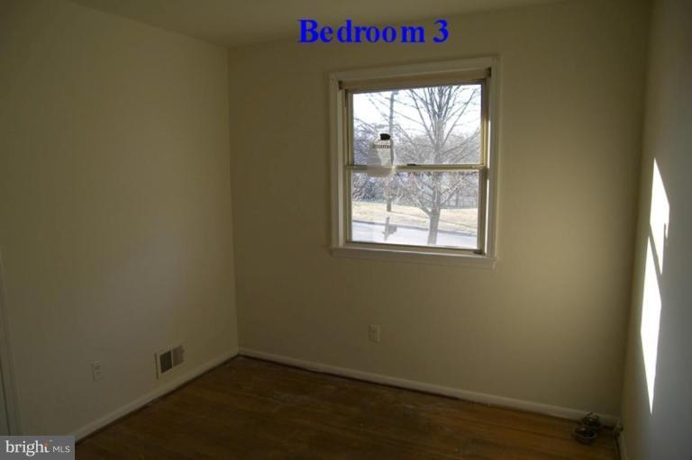 904 Logwood Road Capitol Heights, MD 20743 - Photo 11 of 18 Bedroom #3
