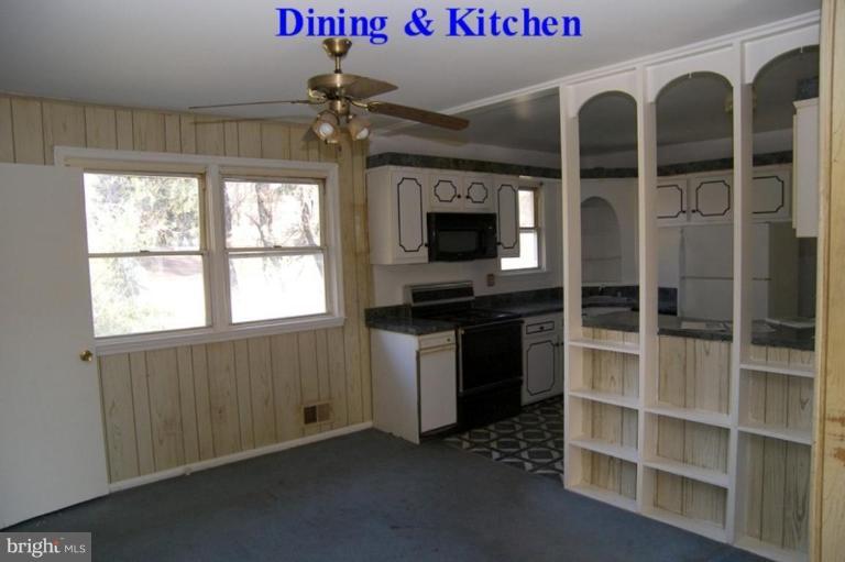 904 Logwood Road Capitol Heights, MD 20743 - Photo 6 of 18 Kitchen/Dining Room