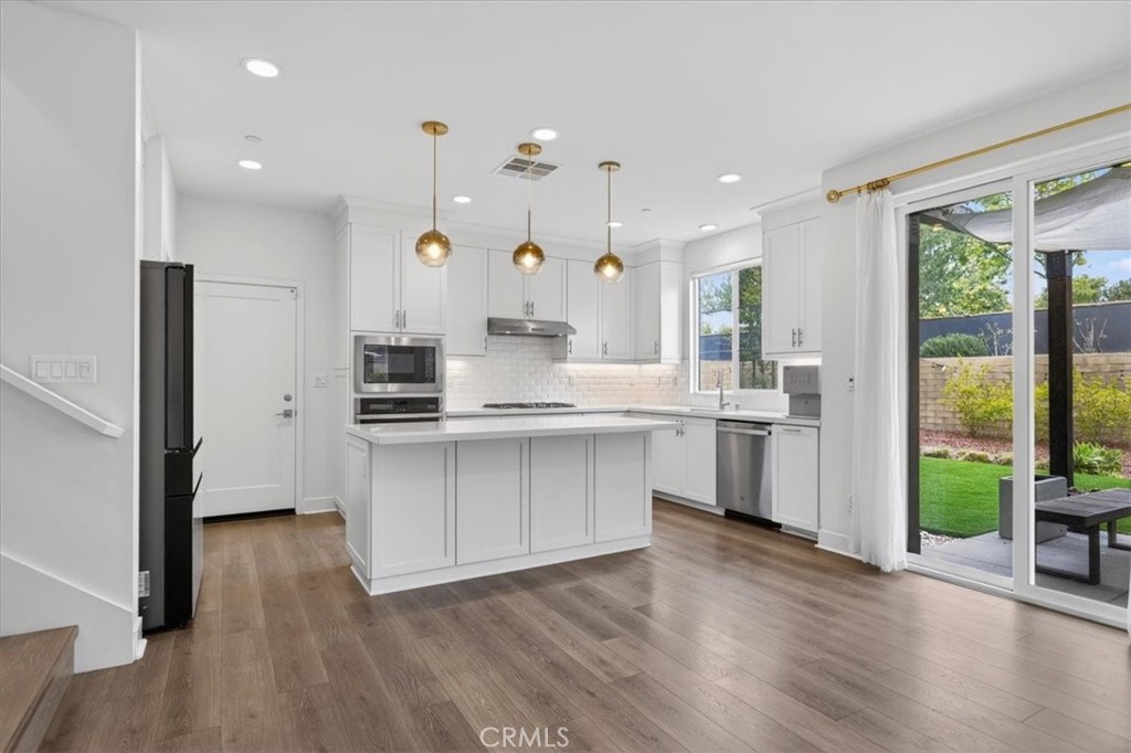 173 Tenor Irvine, CA 92618 - Photo 5 of 56