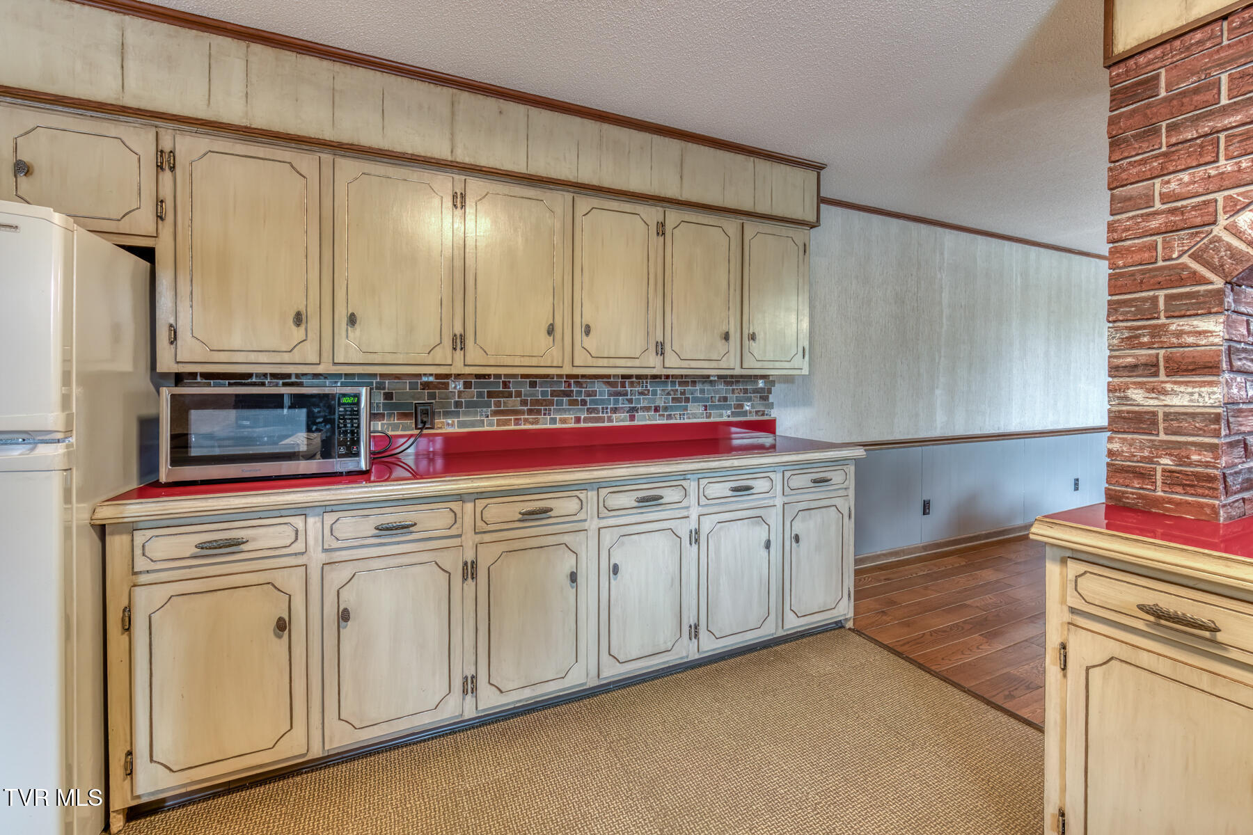 424 Jonesboro Road Piney Flats, TN 37686 - Photo 21 of 98 424 Jonesboro Rd-28