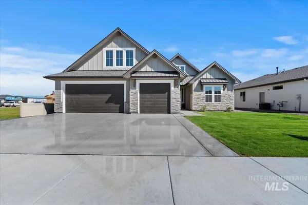 $711,880 | 1974 West Smokey Lake Drive, Meridian, ID 83642