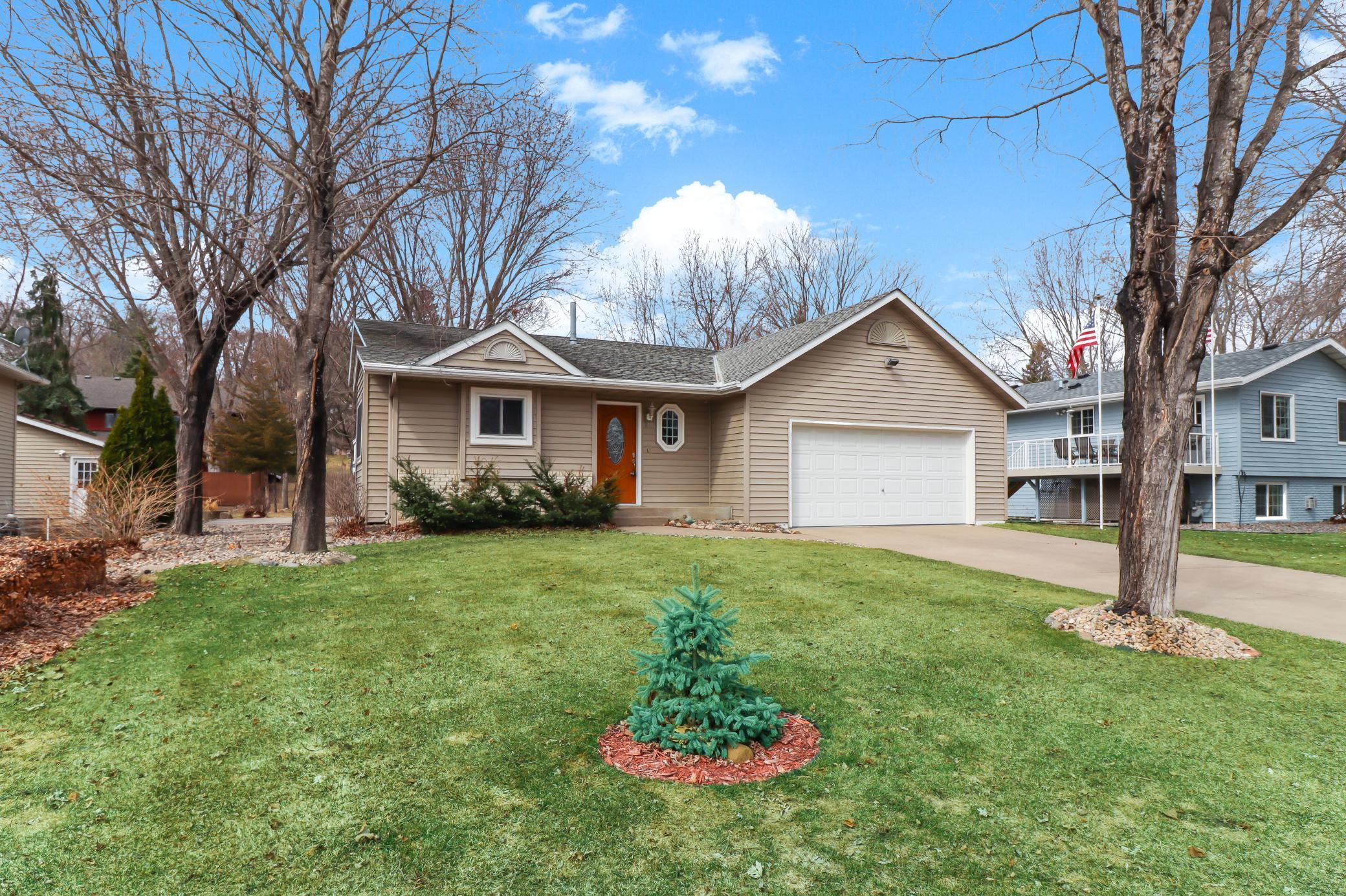 811 3rd Avenue North Sartell, MN 56377 - Photo 2 of 34