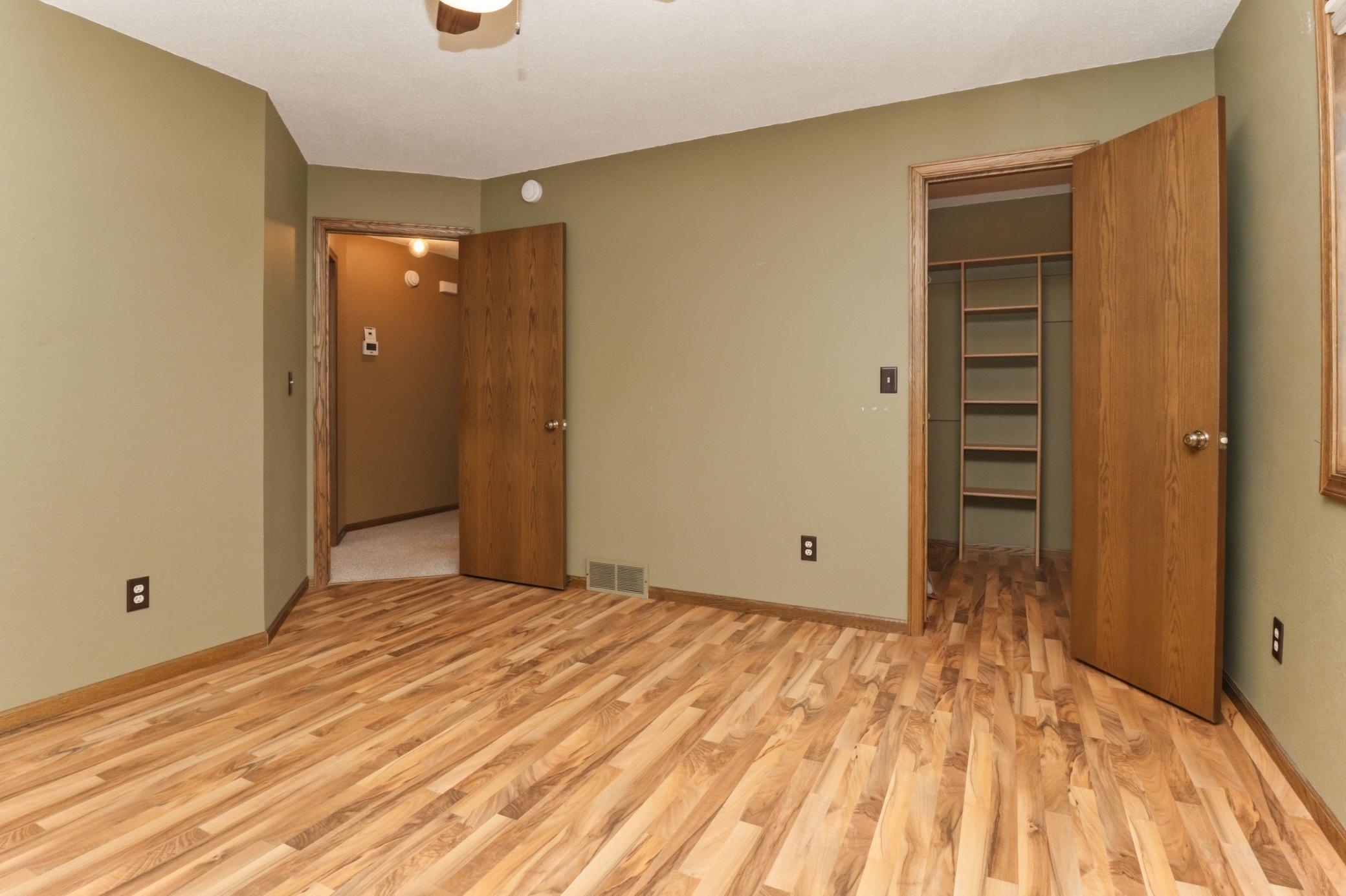 811 3rd Avenue North Sartell, MN 56377 - Photo 23 of 34