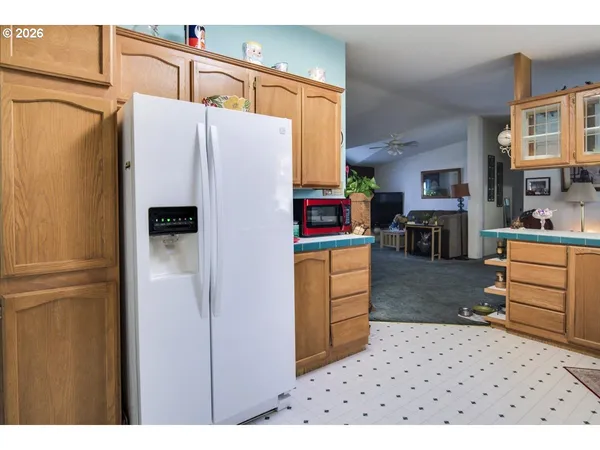$320,000 | 2380 Southwest Phlox Pond Drive, Redmond, OR 97756