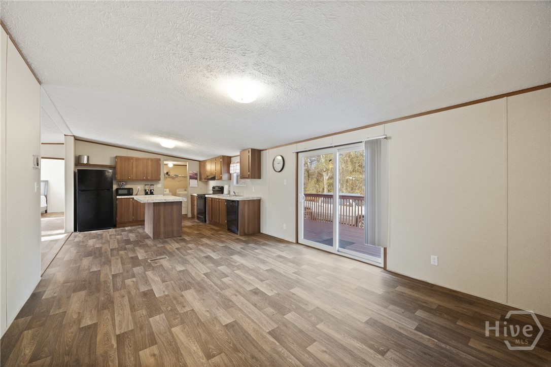 2599 Black Creek Church Road Ellabell, GA 31308 - Photo 16 of 40 Kitchen area and breakfast area
