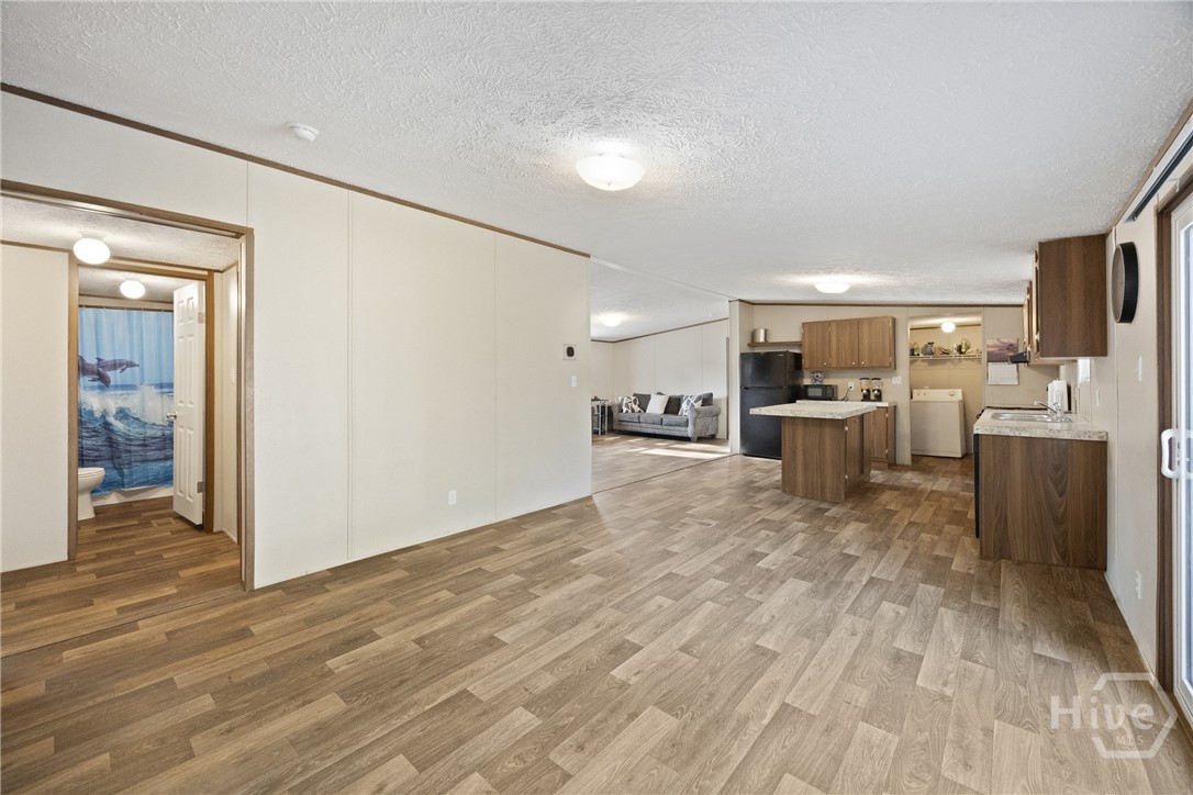 2599 Black Creek Church Road Ellabell, GA 31308 - Photo 17 of 40 Open floor concept