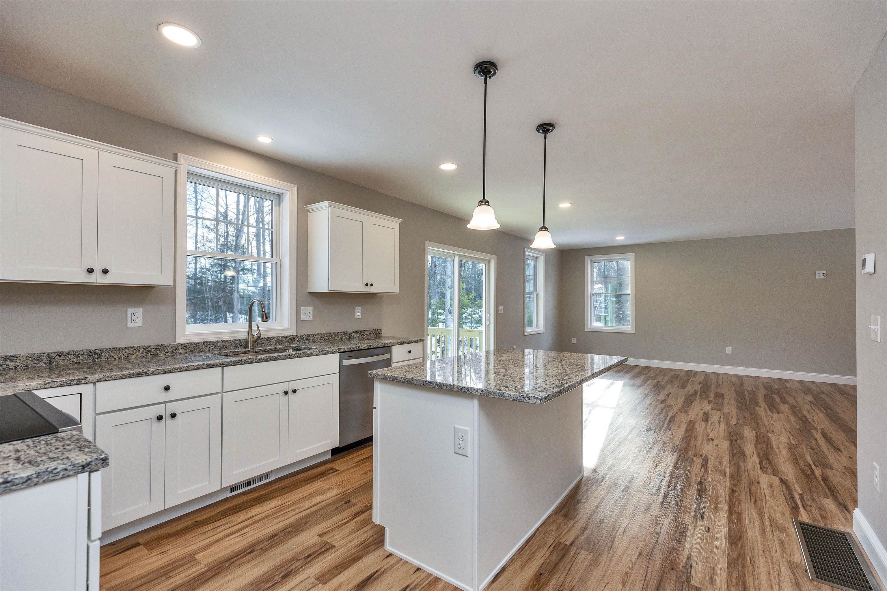 37 Reed Road Sandown, NH 03873 - Photo 14 of 55