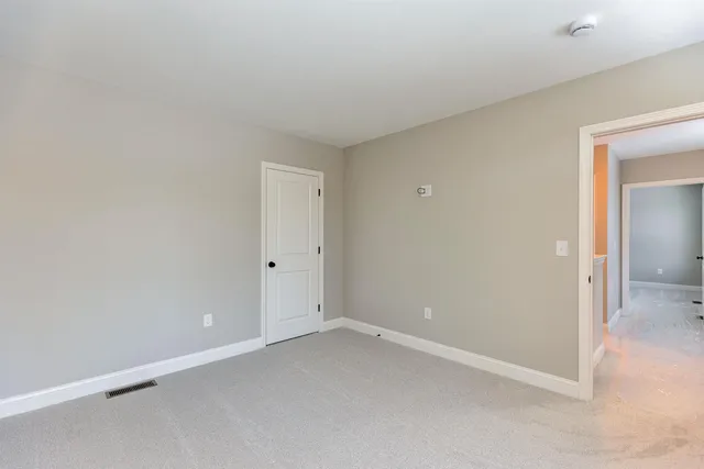 $699,900 | 37 Reed Road, Sandown, NH 03873