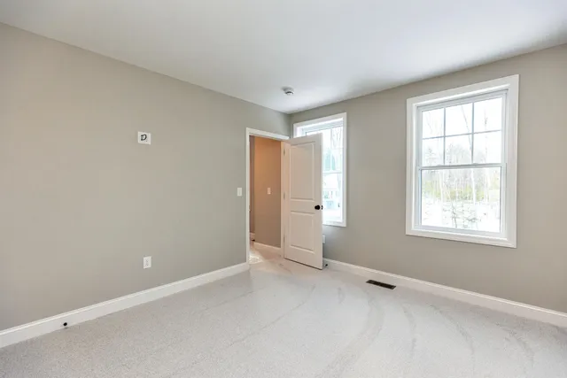 $699,900 | 37 Reed Road, Sandown, NH 03873