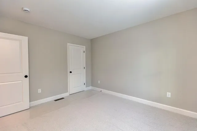 $699,900 | 37 Reed Road, Sandown, NH 03873