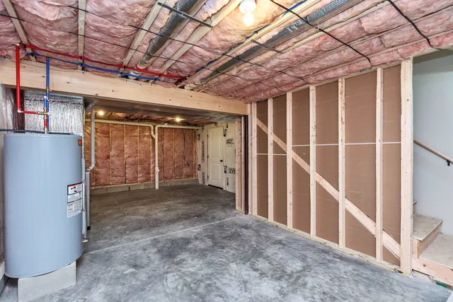 $699,900 | 37 Reed Road, Sandown, NH 03873