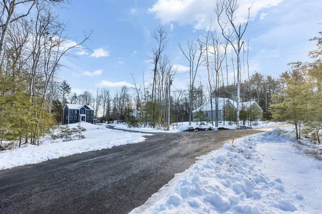 $699,900 | 37 Reed Road, Sandown, NH 03873