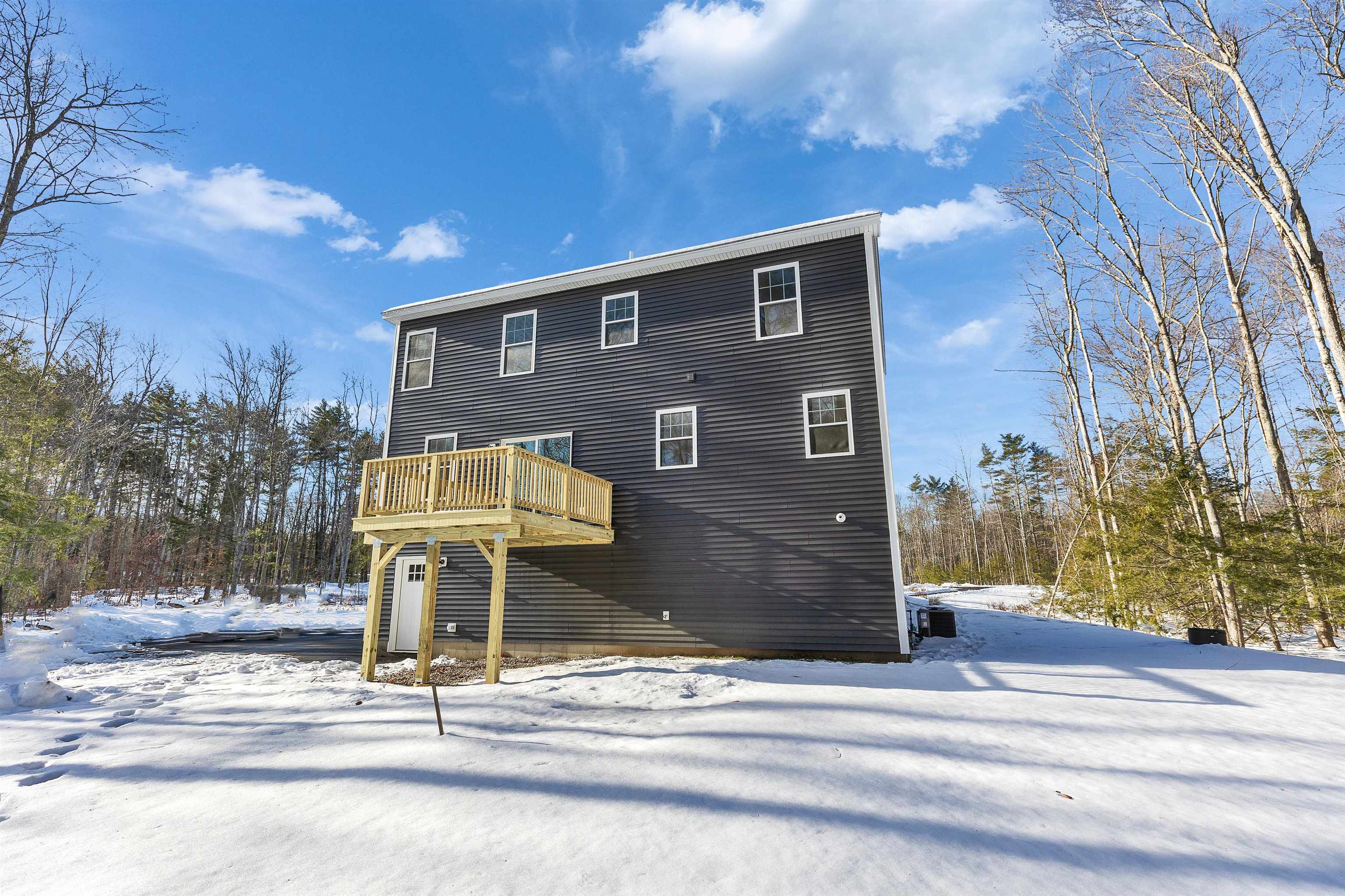 37 Reed Road Sandown, NH 03873 - Photo 51 of 55