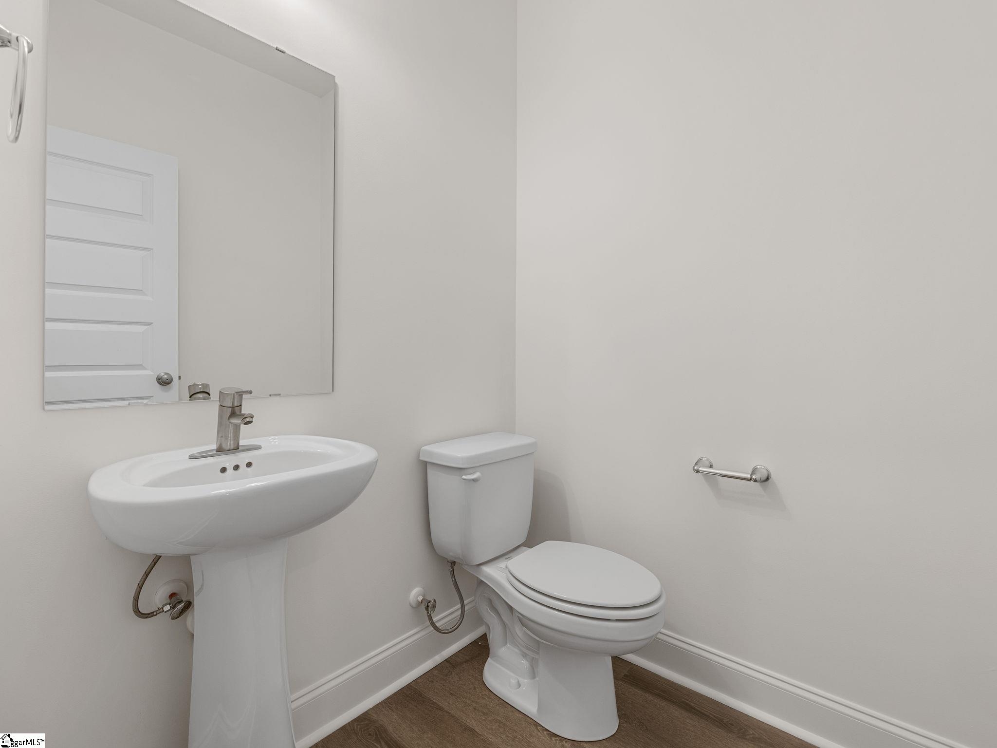 311 Ponder Road Greer, SC 29651 - Photo 13 of 41