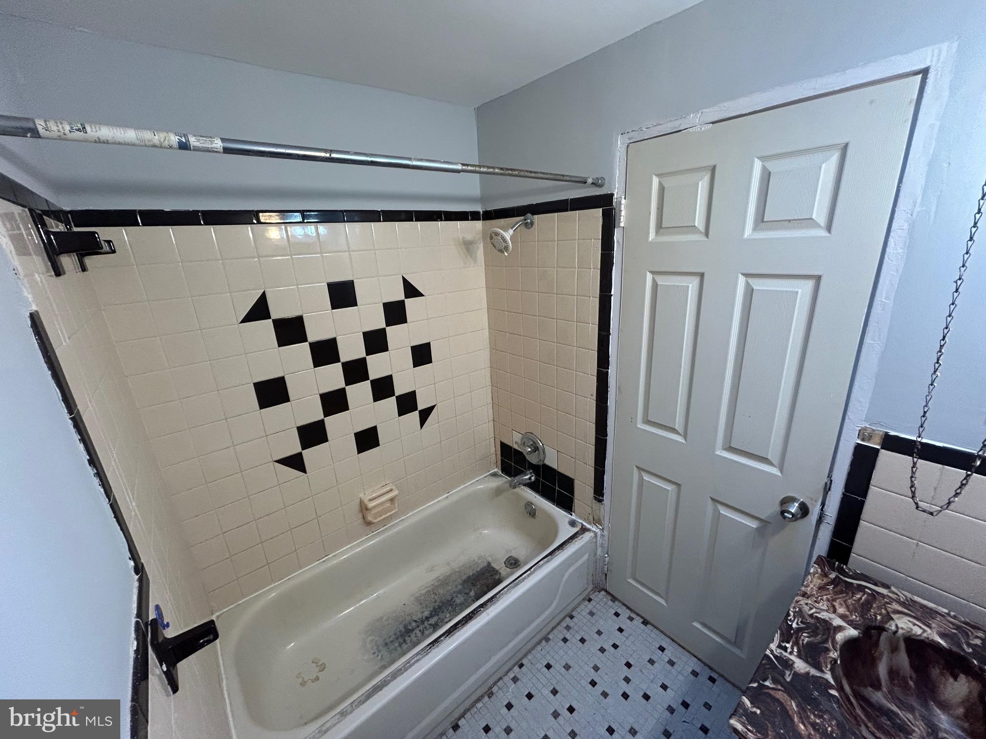 2113 Church Lane Philadelphia, PA 19138 - Photo 13 of 15