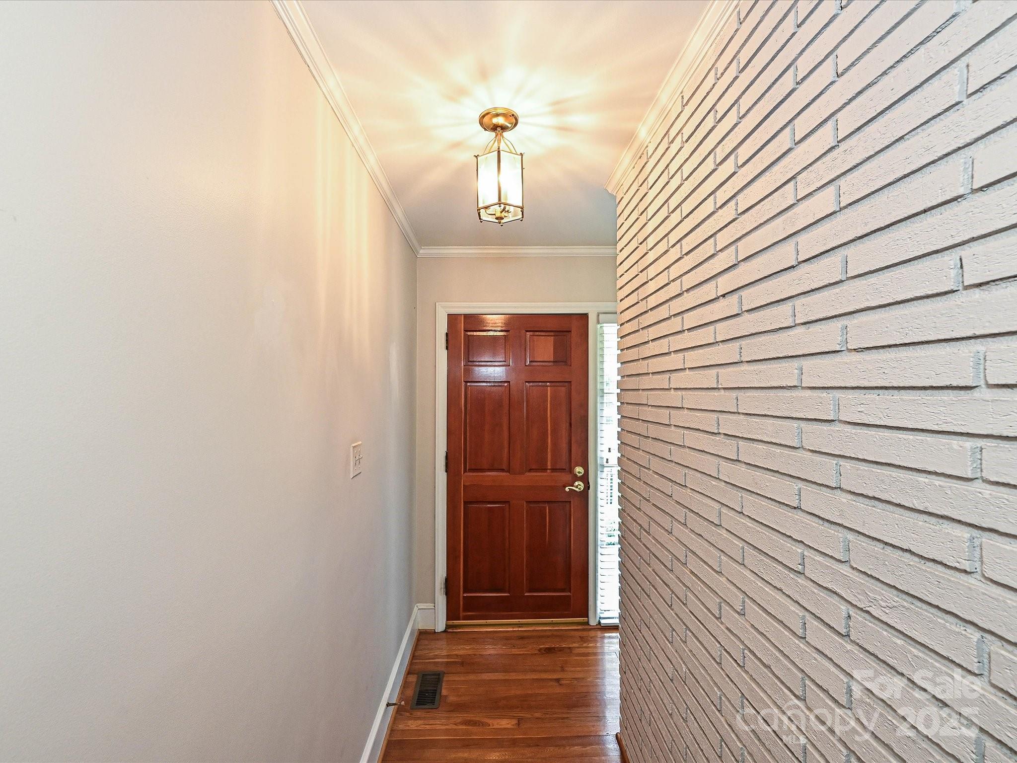5408 Valley Forge Road Charlotte, NC 28210 - Photo 6 of 48