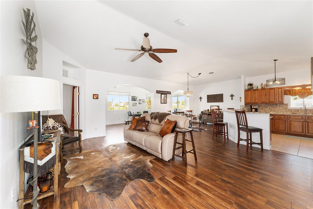 5751 Northwest 25th Loop Ocala, FL 34482 - Photo 4 of 27