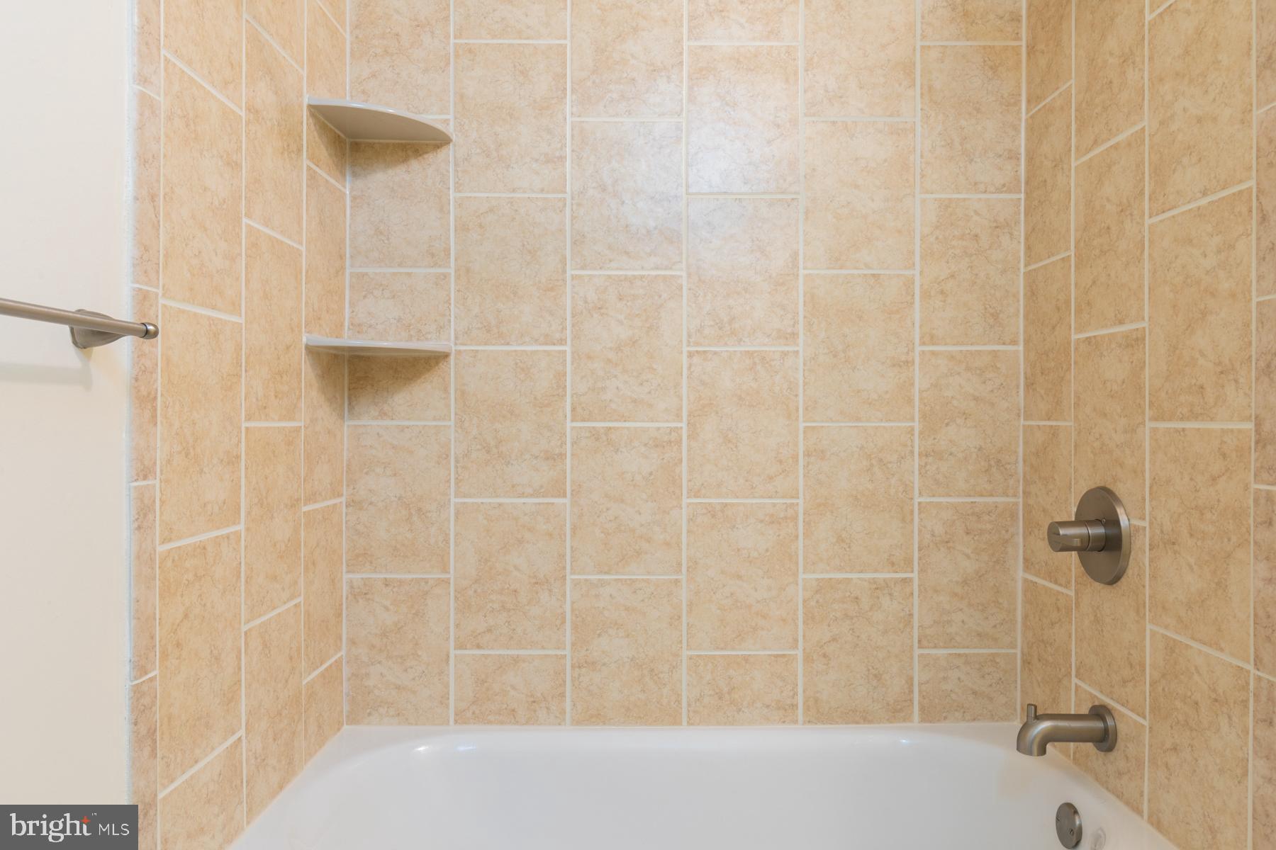 20957 Timber Ridge Terrace, Unit 102 Ashburn, VA 20147 - Photo 20 of 30 Gallery Image 20
