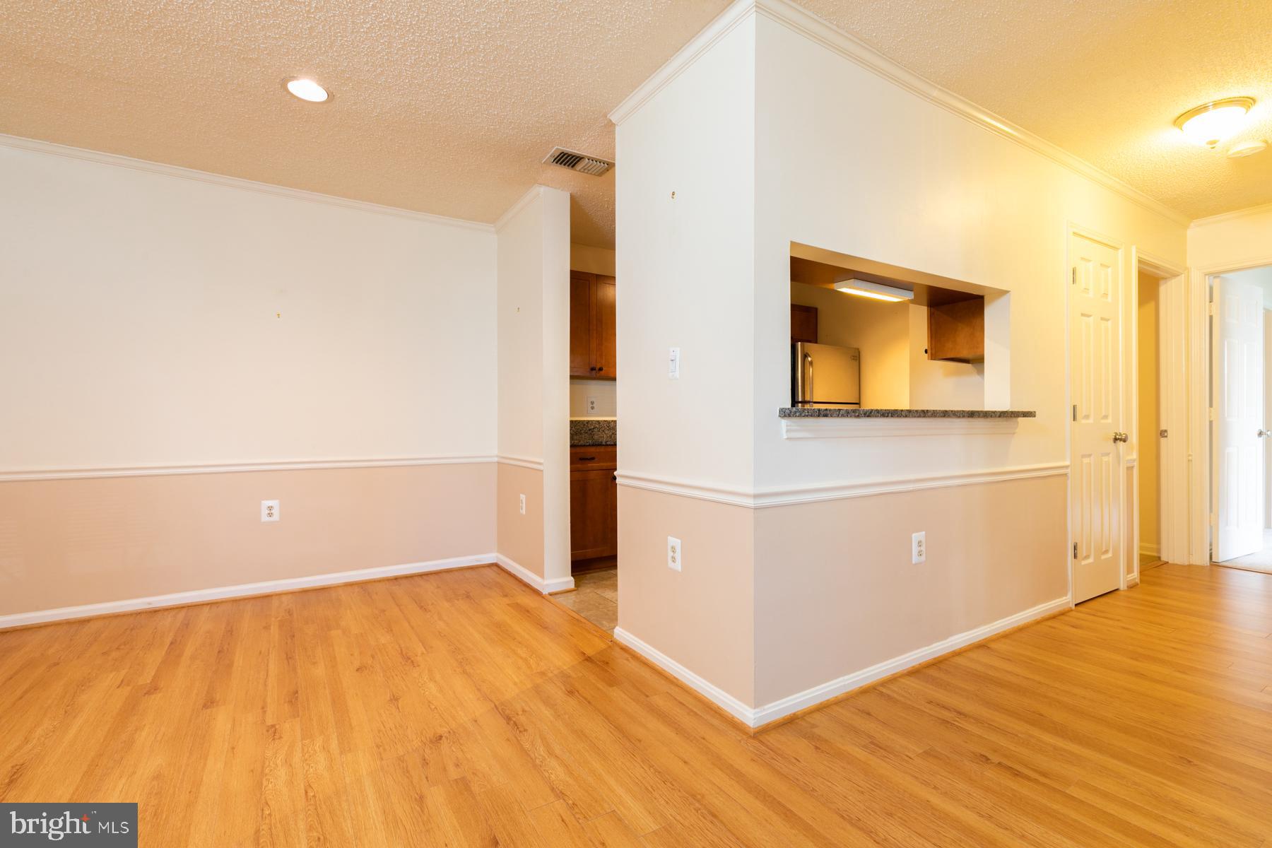 20957 Timber Ridge Terrace, Unit 102 Ashburn, VA 20147 - Photo 6 of 30 Gallery Image 6