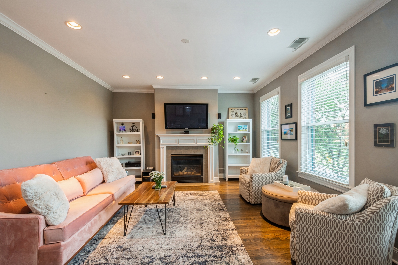 1355 North Mohawk Street, Unit 3S Chicago, IL 60610 - Photo 8 of 18 a living room with furniture fireplace and a large window