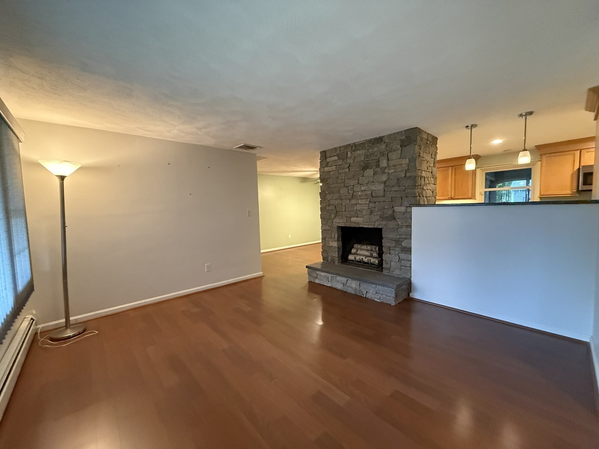 24 Wedgemere Road Beverly, MA 01915 - Photo 12 of 41 Gallery Image 12