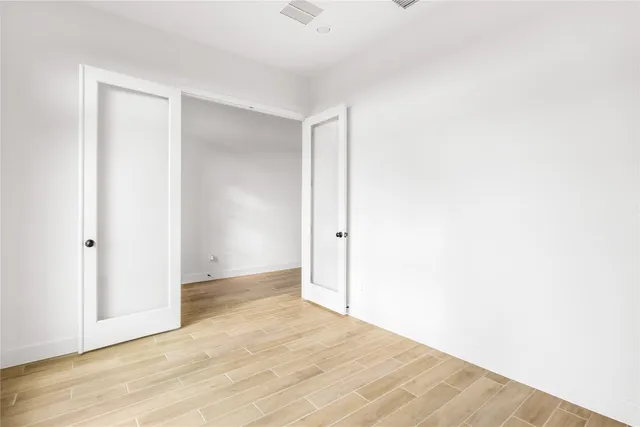 $2,985 | 639 Bay Breeze Drive, Kyle, TX 78640