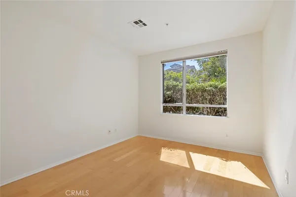 $649,000 | 6400 Crescent Park East, Unit 111, Playa Vista, CA 90094