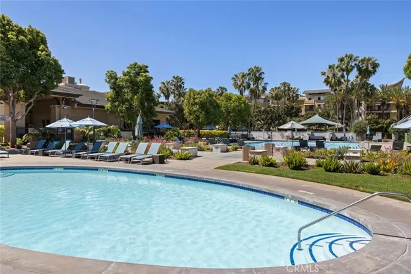 $649,000 | 6400 Crescent Park East, Unit 111, Playa Vista, CA 90094