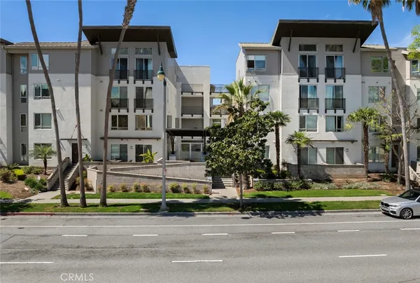 $649,000 | 6400 Crescent Park East, Unit 111, Playa Vista, CA 90094