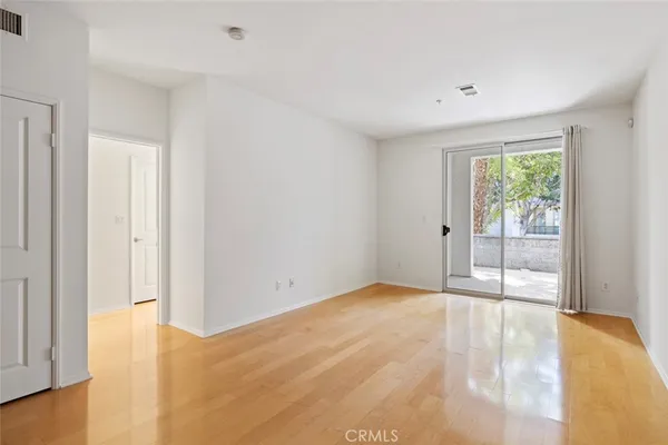 $649,000 | 6400 Crescent Park East, Unit 111, Playa Vista, CA 90094