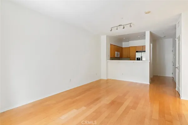 $649,000 | 6400 Crescent Park East, Unit 111, Playa Vista, CA 90094