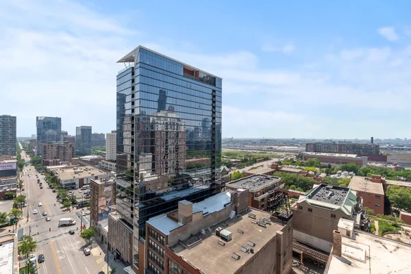 $3,550 | 1111 South Wabash Avenue, Unit 1908, Chicago, IL 60605