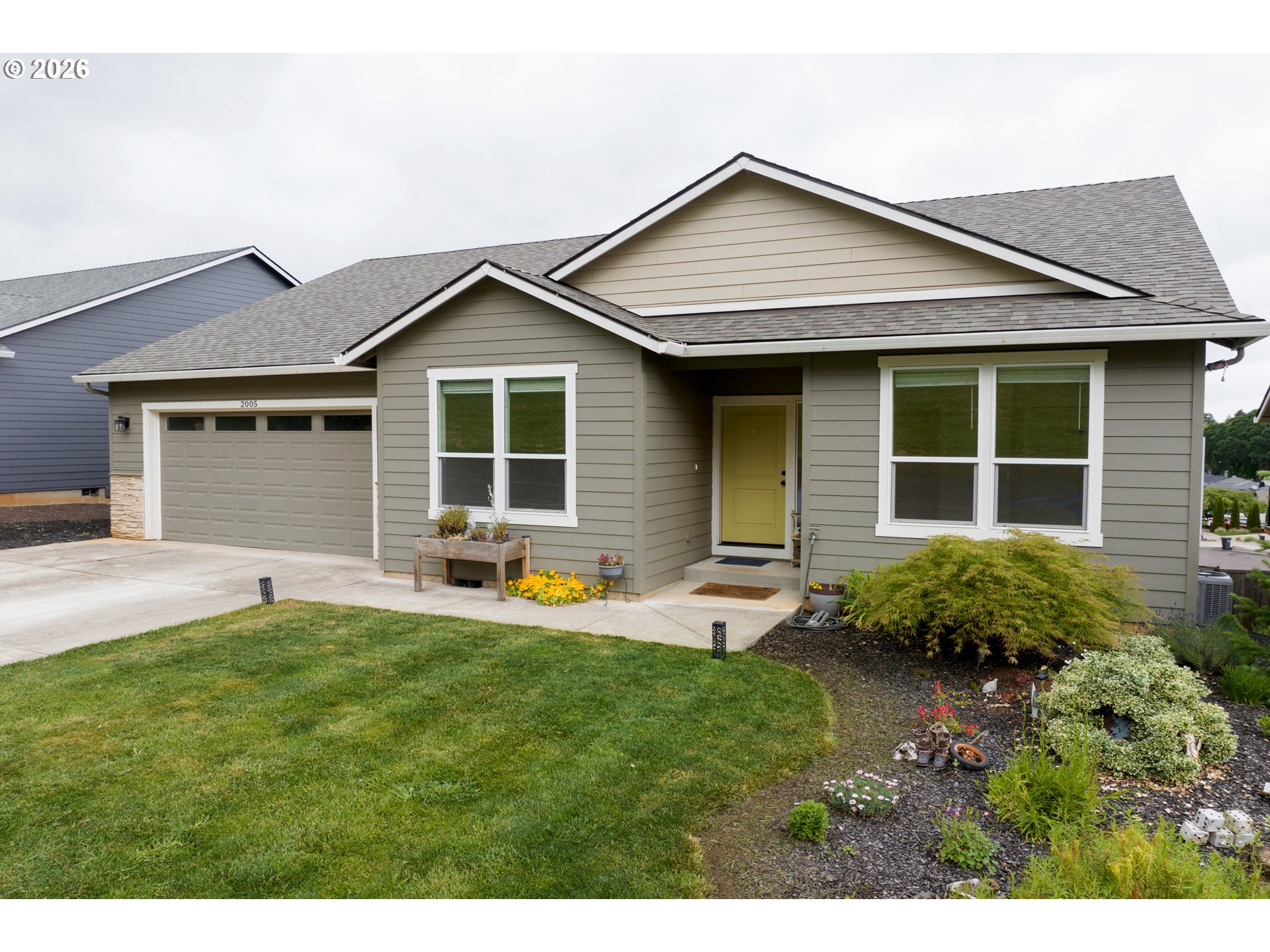 2005 Davis Road South Salem, OR 97306 - Photo 2 of 44